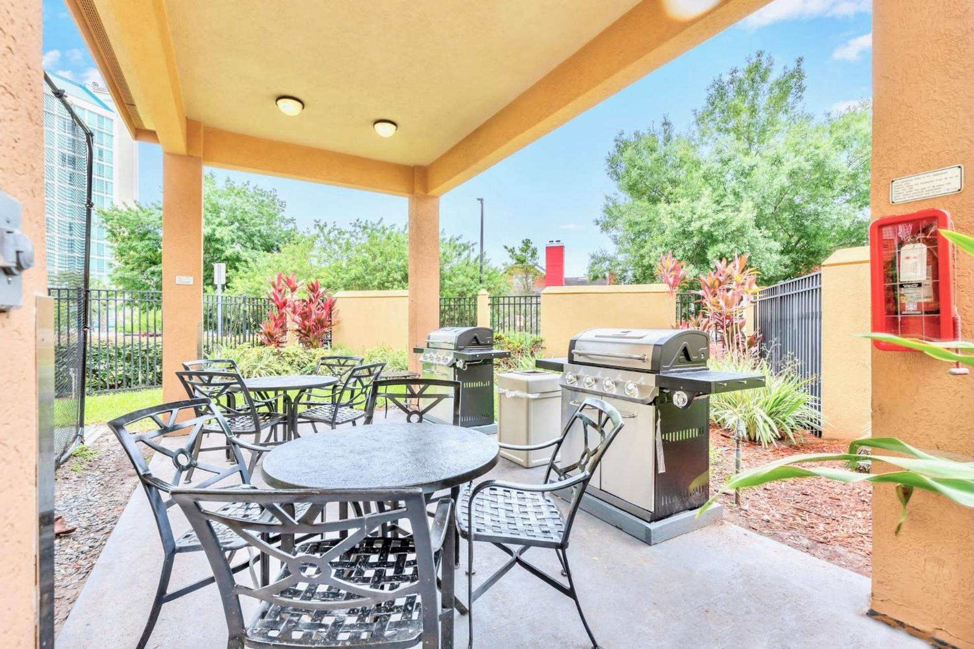 1Br Condo - Two Queens Arcade Pool - Near Disney Orlando Ngoại thất bức ảnh